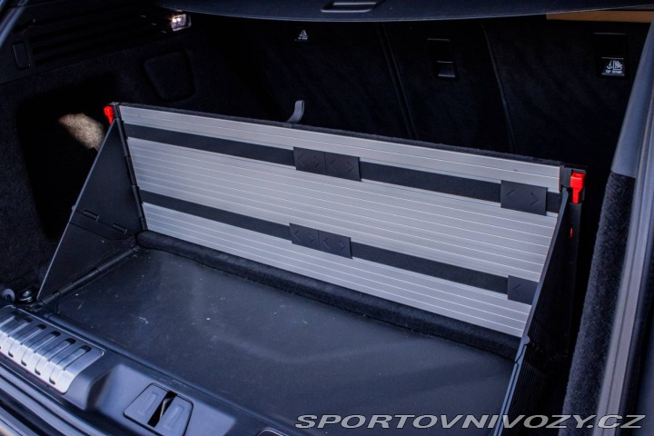 Ostatní značky Ostatní modely Land Rover Range Rover Sport 3.0 PHEV Dynamic SE AWD 2025