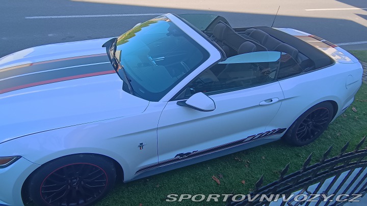 Ford Mustang KABRIO 2015