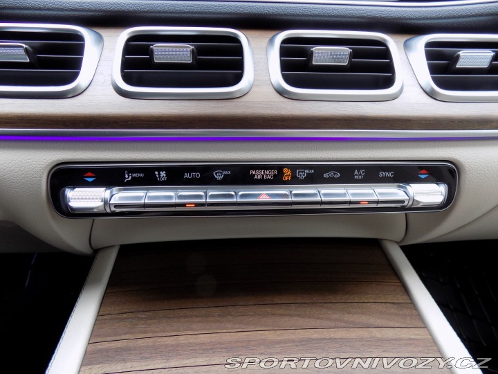 Mercedes-Benz Ostatní modely GLE 400d/AMG-Line/4-Matic/Led 2022