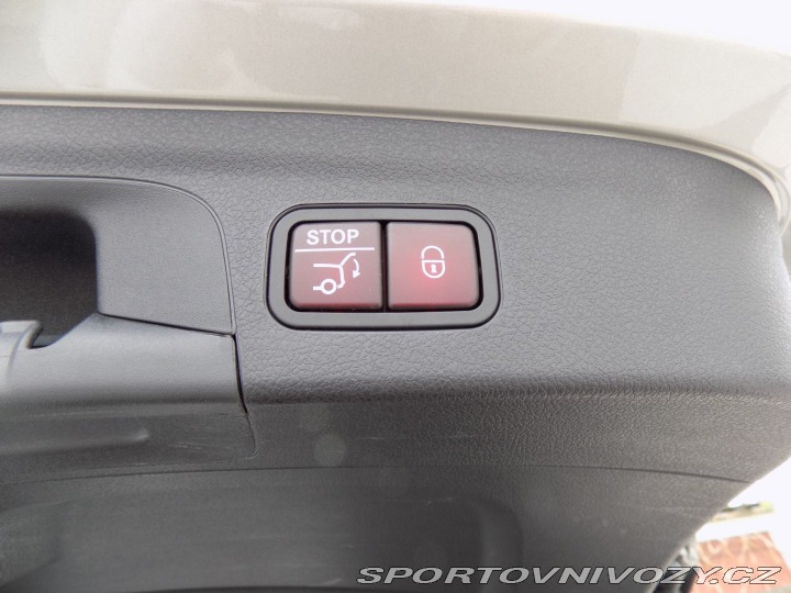 Mercedes-Benz Ostatní modely GLE 400d/AMG-Line/4-Matic/Led 2022