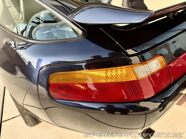 Porsche 928 GTS 1992