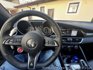 Alfa Romeo Giulia QV 2021