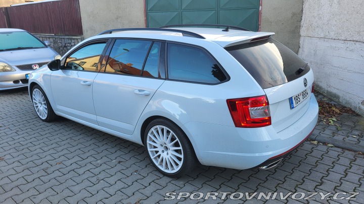 Škoda Octavia RS  2015