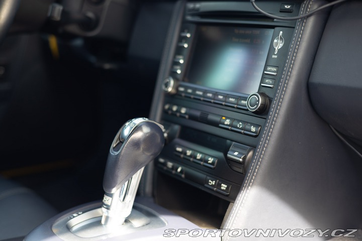 Porsche Cayman S 2009