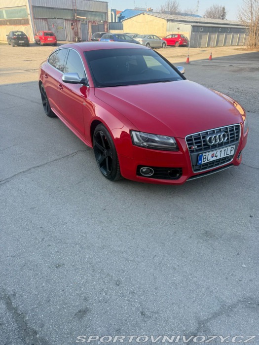 Audi S5 