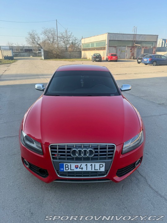 Audi S5  2011
