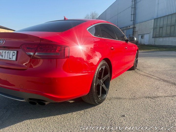 Audi S5  2011