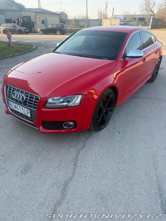 Audi S5  2011
