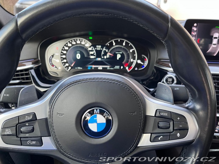 BMW 5 BMW M550d xDrive | DPH 2018