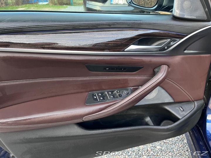 BMW 5 BMW M550d xDrive | DPH 2018