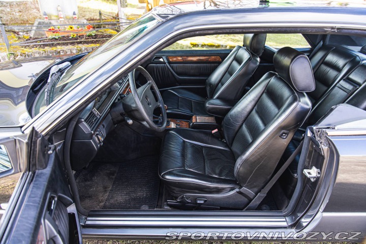 Mercedes-Benz C 300 CE-24 124 C 1996