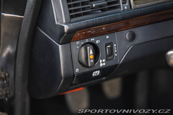 Mercedes-Benz C 300 CE-24 124 C 1996