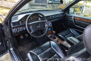 Mercedes-Benz C 300 CE-24 124 C 1996