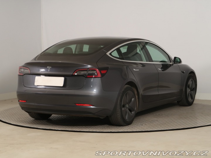 Tesla Model 3 Std Range Plus LFP 2020
