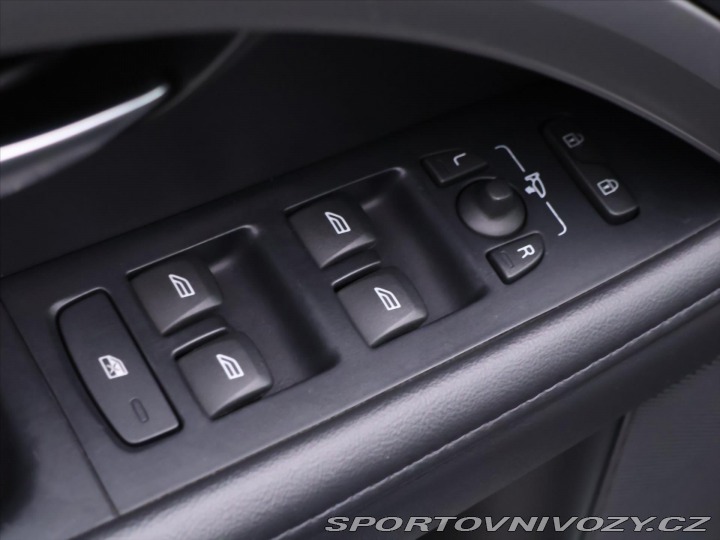 Volvo S80 2,4 D5 158kW DPH Aut. 2012