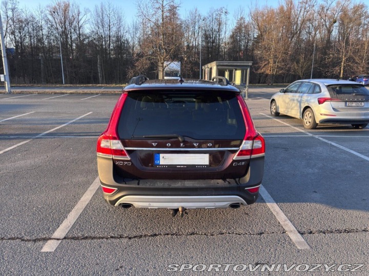 Volvo Ostatní modely XC70 2,4 AWD, td, 133 kw, 4x 1800