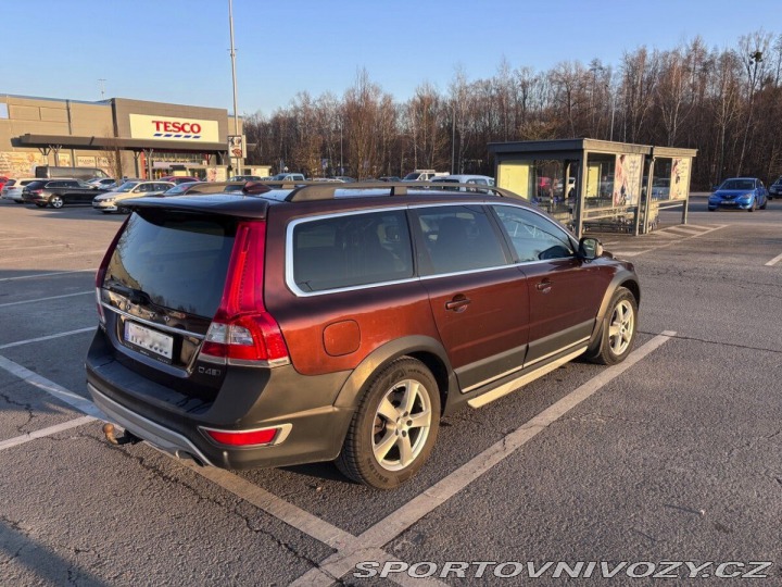 Volvo Ostatní modely XC70 2,4 AWD, td, 133 kw, 4x 1800