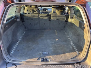 Volvo Ostatní modely XC70 2,4   AWD, td, 133 kw, 4x 1800