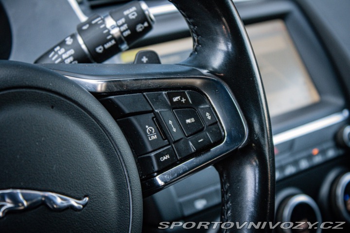 Jaguar E-Pace 2.0 I4 180k R-Dynamic AW 2020