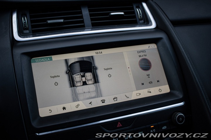 Jaguar E-Pace 2.0 I4 180k R-Dynamic AW 2020