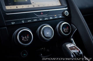Jaguar E-Pace 2.0 I4 180k R-Dynamic AW 2020