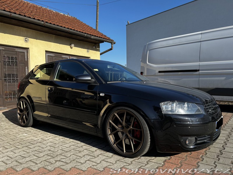 Audi A3 3.2 VR6, Manuál