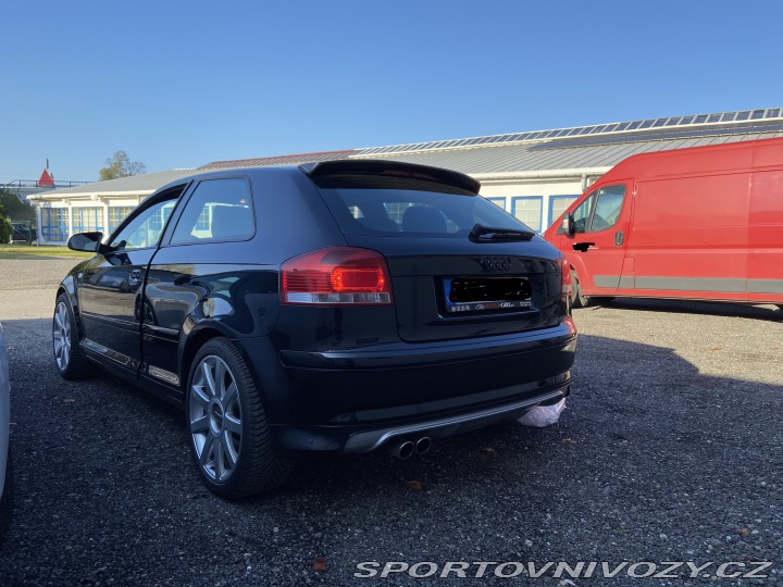Audi A3 3.2 VR6, Manuál 2004