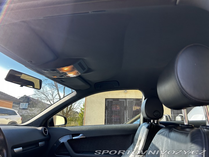 Audi A3 A3 8P, 3.2 VR6, Manuál 2004