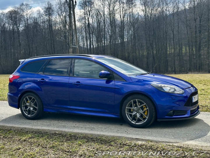 Ford Focus ST Turnier 2013