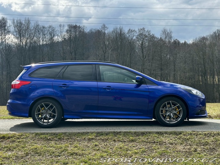 Ford Focus ST Turnier 2013