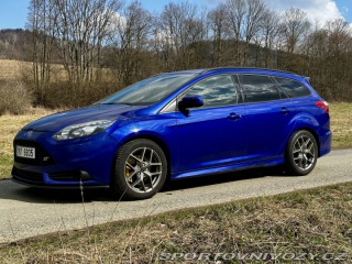 Ford Focus ST Turnier 2013