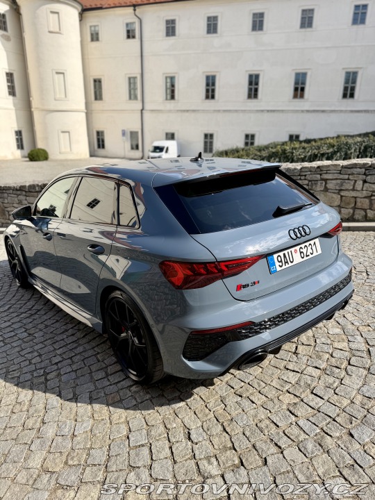 Audi RS3 2024