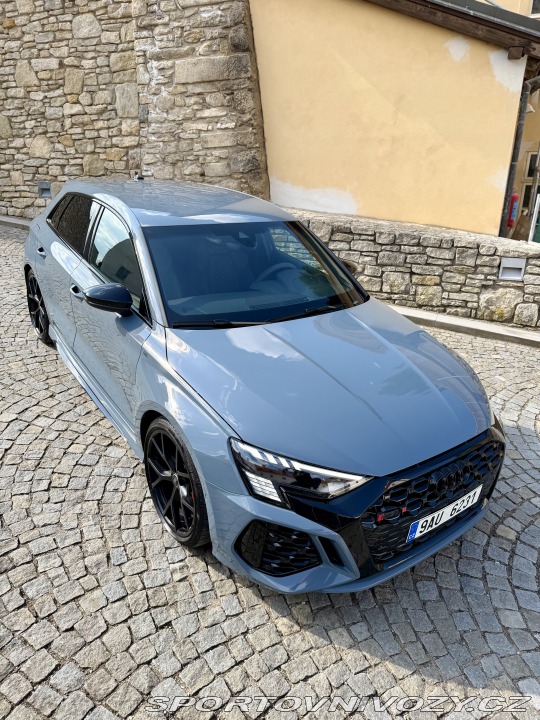 Audi RS3 2024