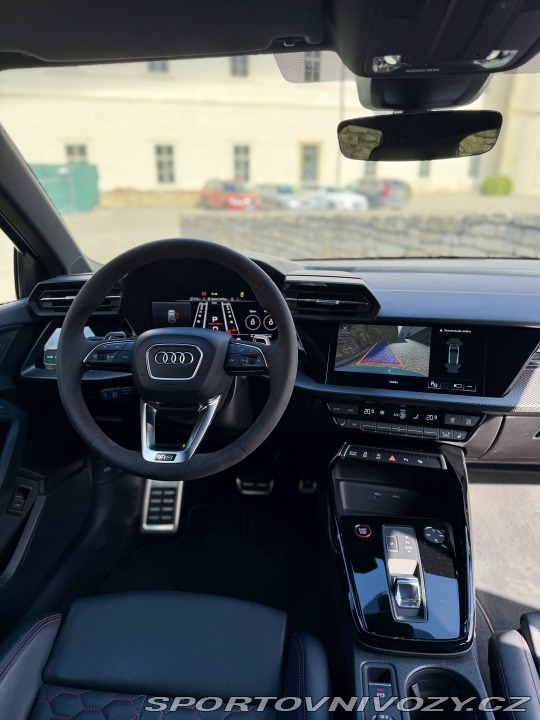 Audi RS3 2024