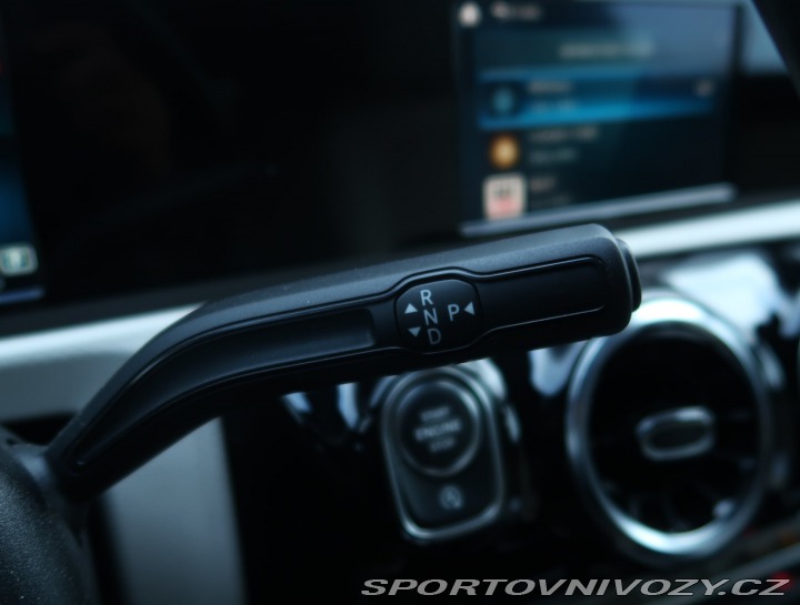 Mercedes-Benz CLA 200 2020