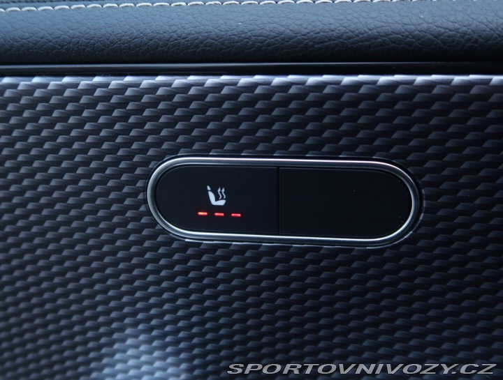 Mercedes-Benz CLA 200 2020