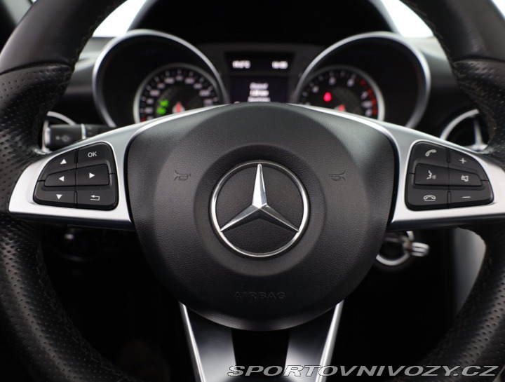 Mercedes-Benz SLC 200 2016