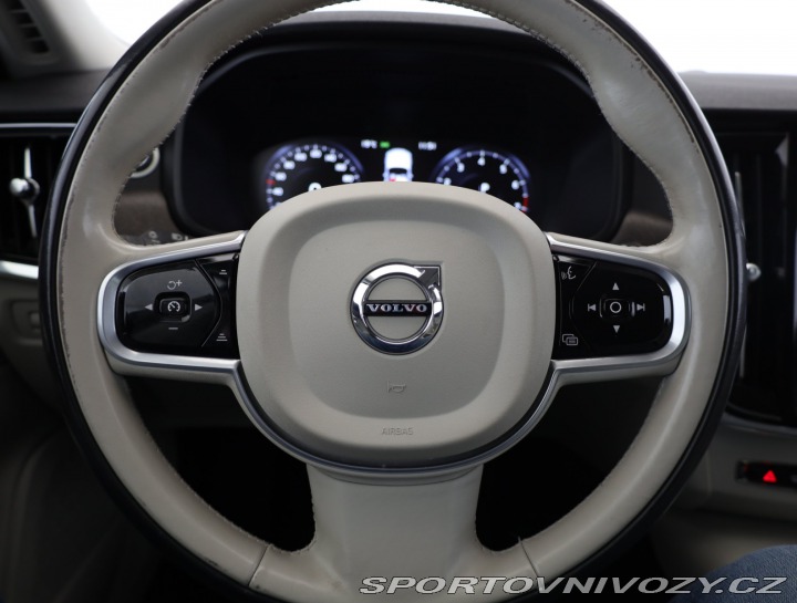 Volvo V90 Cross Country  T6 2.0 AWD 2017