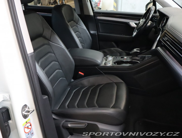 Volkswagen Ostatní modely Touareg Elegance 3.0 TDI 2019