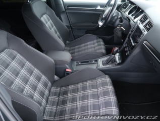 Volkswagen Golf 2.0 TDI GTD 2015