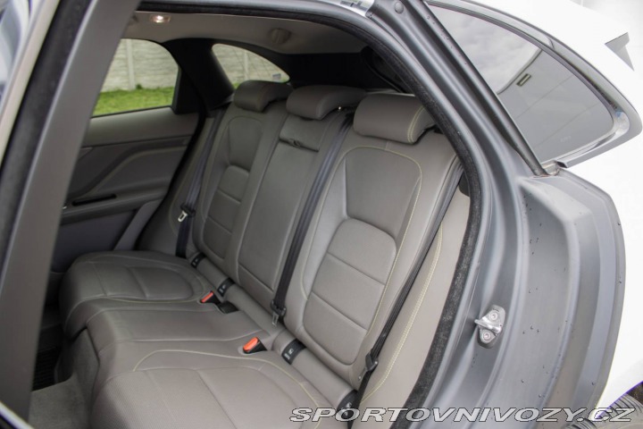 Jaguar F-Pace 3.0 V6 R-Sport 221kw AT/ 2017