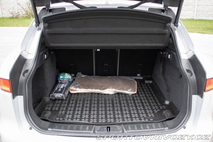 Jaguar F-Pace 3.0 V6 R-Sport 221kw AT/ 2017