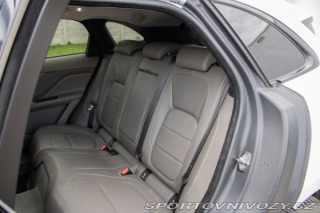 Jaguar F-Pace 3.0 V6 R-Sport 221kw AT/ 2017