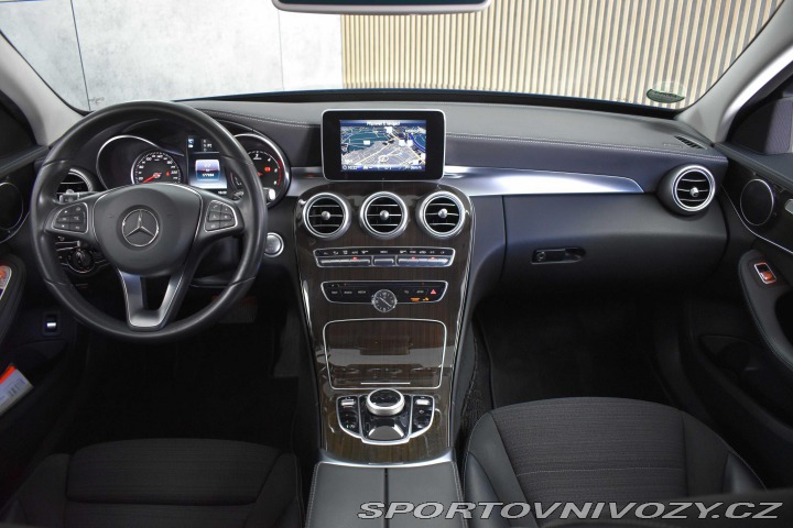 Mercedes-Benz C C 250d 4MATIC AMG*TAŽNÉ*Č 2017