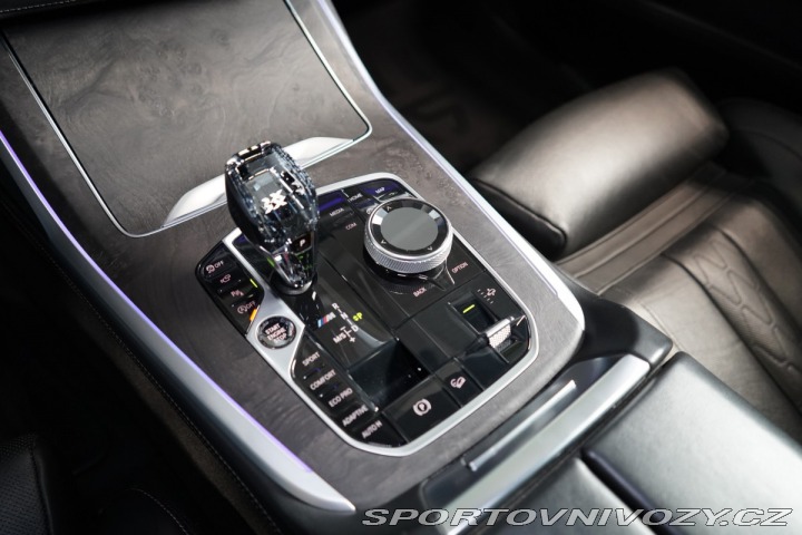 BMW X7 M50i*B&W*TV*NEZ.TOP*T 2021