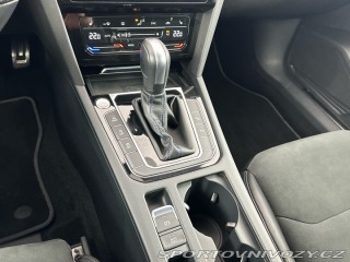 Volkswagen Arteon R 2.0 TSI 235kW 4Motion 2021