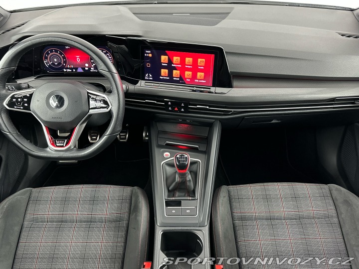 Volkswagen Golf GTI 2.0 TSI 180kW, manuál 2022