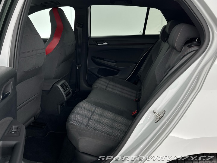 Volkswagen Golf GTI 2.0 TSI 180kW, manuál 2022