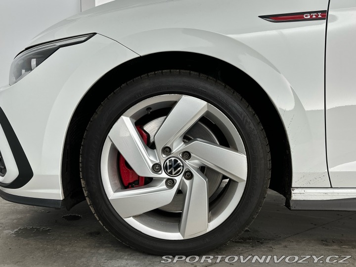 Volkswagen Golf GTI 2.0 TSI 180kW, manuál 2022