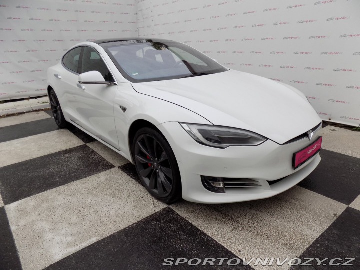 Tesla Model S P90D-780PS Nabíjení zdarm 2016